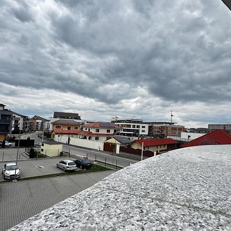 Coresi Mall Large 2 Camere, Sleeps 6 Brasov Bagian luar foto